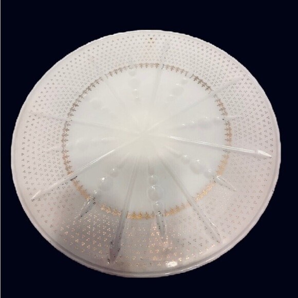 Anchor Hocking Milk Glass‎ Pedestal Cake Dessert Stand Gold Foil Fleur-De-Lis - Picture 9 of 11